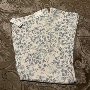 NWT Westport Mid-rise Capri